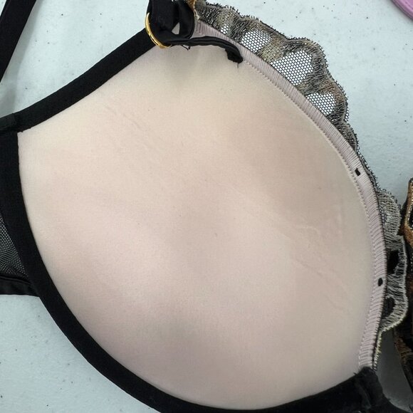 VS Lot of 2 Push Up Bras 30DD Very Sexy Body By Victoria Leopard Pink Lace - Picture 10 of 11